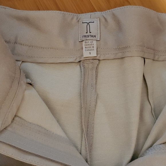 Ladies Suit Jacket & Pants - Picture 4 of 4